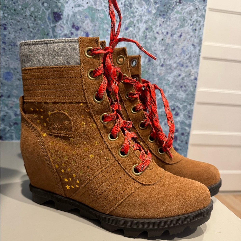 Sorel Lexie Youth Wedge Boot